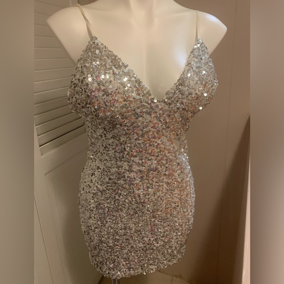 Fashion Nova XL - Picture 12 of 12